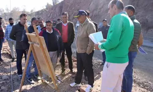 ADG BRO ने पीर पंजाल में प्रमुख सड़क परियोजनाओं की समीक्षा की