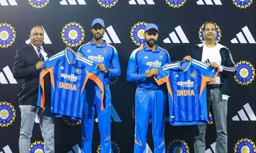 रोहित शर्मा ने अगले साल होने वाले T20 वर्ल्ड कप के लिए टीम इंडिया की जर्सी लॉन्च की!
