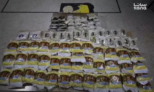 Syria में अलेप्पो में ड्रग-ट्रैफिकिंग रिंग का भंडाफोड़, लाखों डॉलर की गांजा और मेथ बरामद Syria में अलेप्पो में ड्रग-ट्रैफिकिंग रिंग का भंडाफोड़, लाखों डॉलर की गांजा और मेथ बरामद