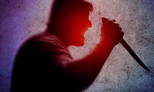 Ghansoli में चोरों ने 30 साल के आदमी को चाकू मारा