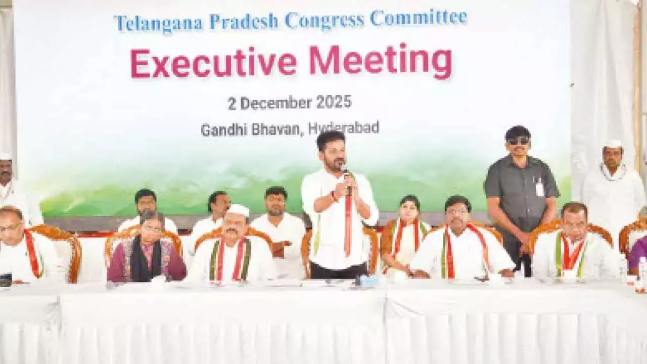 कांग्रेस हाईकमान ‘वोट चोरी’ सिग्नेचर कैंपेन पर गंभीर कांग्रेस हाईकमान ‘वोट चोरी’ सिग्नेचर कैंपेन पर गंभीर