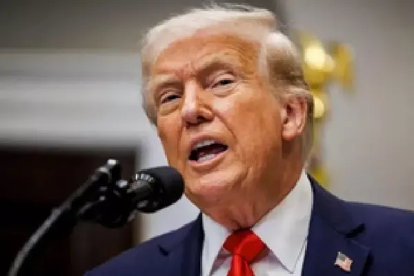 US में 18 ट्रिलियन डॉलर निवेश उछाल को ट्रम्प ने महंगाई में कमी से जोड़ा US में 18 ट्रिलियन डॉलर निवेश उछाल को ट्रम्प ने महंगाई में कमी से जोड़ा