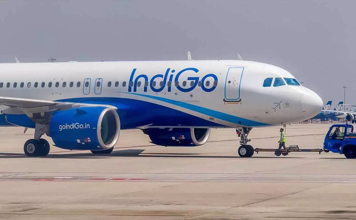 Hyderabad airport पर दो दिनों में इंडिगो की 33 फ्लाइट्स कैंसिल, यात्रियों को हुई परेशानी Hyderabad airport पर दो दिनों में इंडिगो की 33 फ्लाइट्स कैंसिल, यात्रियों को हुई परेशानी