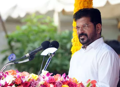 Revanth Reddy बोले: मेरी बातों को तोड़-मरोड़कर विवाद बनाया गया Revanth Reddy बोले: मेरी बातों को तोड़-मरोड़कर विवाद बनाया गया