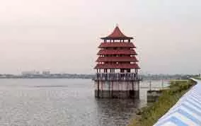 चेम्बरमबक्कम झील का जलस्तर 22 फीट तक बढ़ा चेम्बरमबक्कम झील का जलस्तर 22 फीट तक बढ़ा