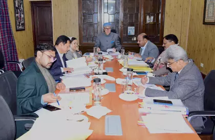 J&K कैबिनेट की रिजर्वेशन पॉलिसी पर सिफारिशें L-G को भेजी गईं: CM उमर J&K कैबिनेट की रिजर्वेशन पॉलिसी पर सिफारिशें L-G को भेजी गईं: CM उमर