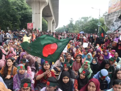 Bangladesh: प्राइमरी टीचरों की हड़ताल, मांगें न माने जाने पर स्कूल बंद Bangladesh: प्राइमरी टीचरों की हड़ताल, मांगें न माने जाने पर स्कूल बंद