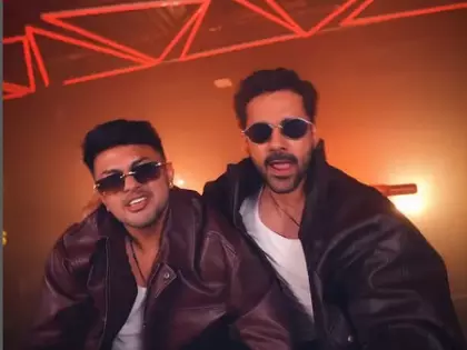 अभिषेक बजाज और अवेज दरबार ने BB19 में किया देसी अंदाज का प्रदर्शन अभिषेक बजाज और अवेज दरबार ने BB19 में किया देसी अंदाज का प्रदर्शन