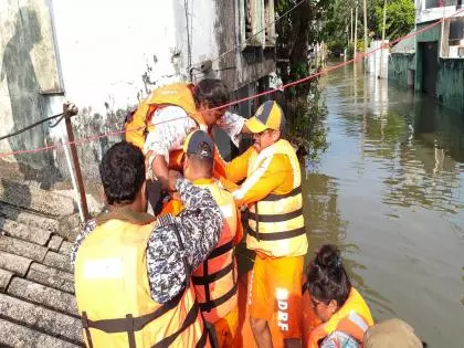 भारत ने ऑपरेशन सागर बंधु के तहत श्रीलंका में बचाव और मेडिकल मदद बढ़ाई भारत ने ऑपरेशन सागर बंधु के तहत श्रीलंका में बचाव और मेडिकल मदद बढ़ाई