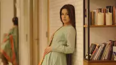 Shehnaaz Gill का ट्रेडिशनल लुक वायरल, भाई-बहन की मस्ती भी बनी चर्चा Shehnaaz Gill का ट्रेडिशनल लुक वायरल, भाई-बहन की मस्ती भी बनी चर्चा