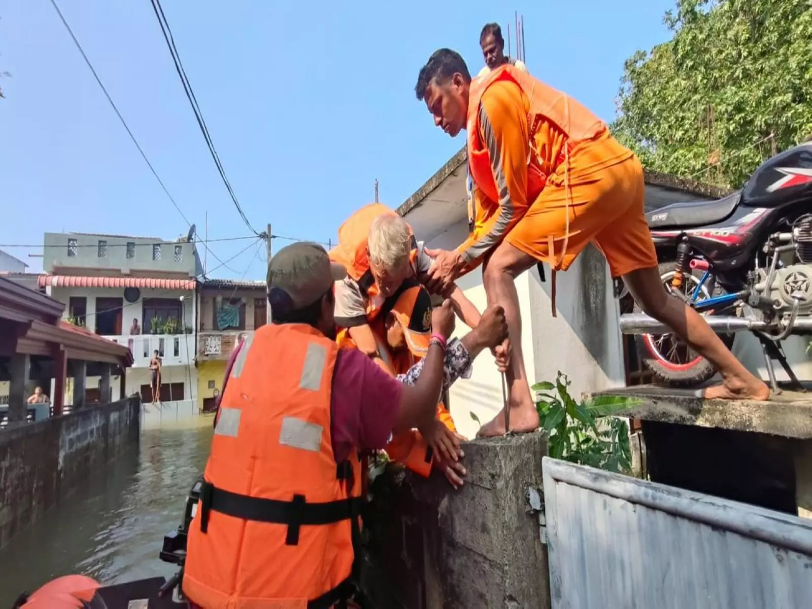 श्रीलंका के राष्ट्रपति ने Modi को धन्यवाद दिया, सागर बंधु पर समर्थन जताया श्रीलंका के राष्ट्रपति ने Modi को धन्यवाद दिया, सागर बंधु पर समर्थन जताया