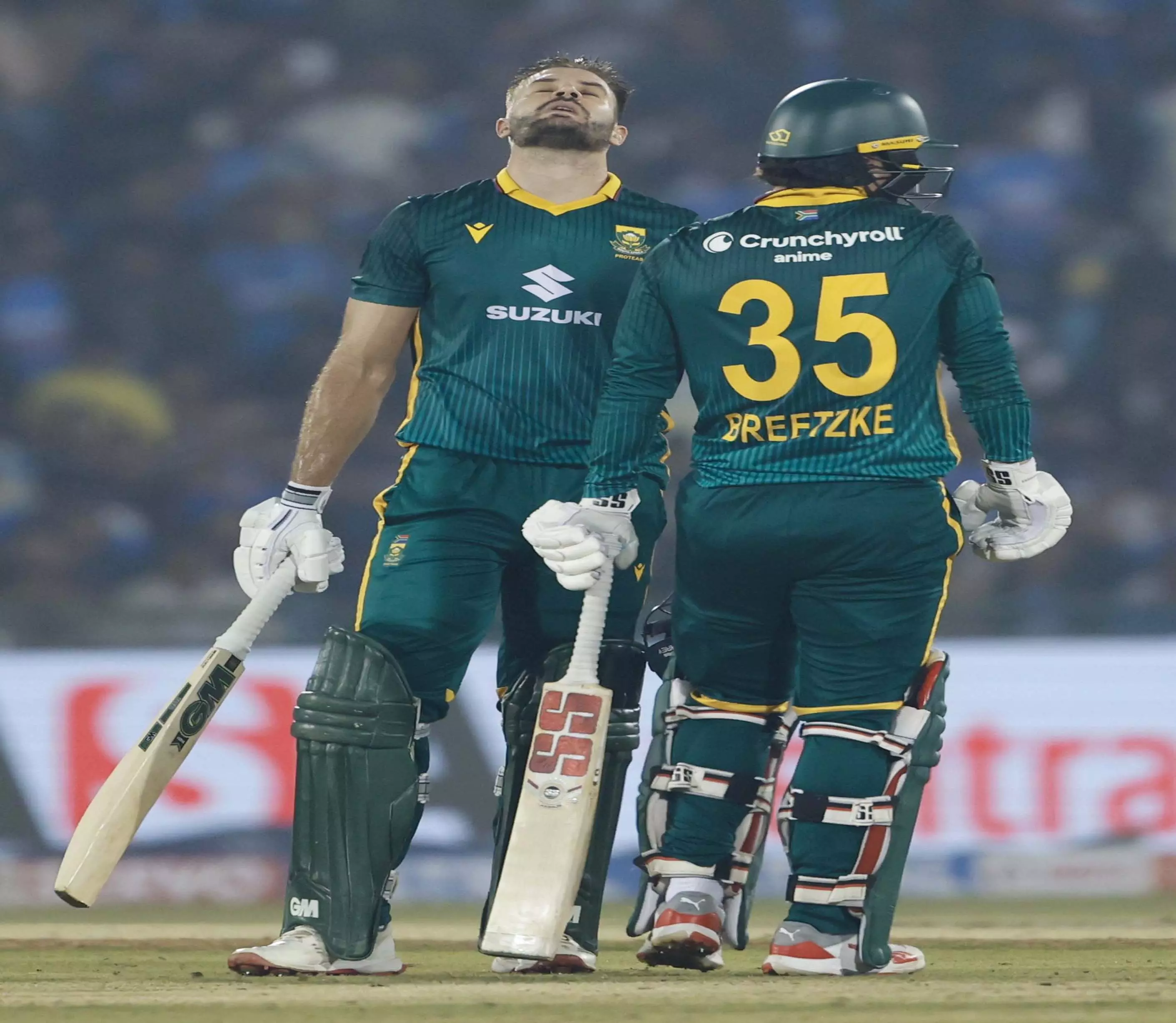 India vs South Africa ODI: रायपुर के मैदान में साउथ अफ्रीका ने भारत को 4 विकेट से हराया India vs South Africa ODI: रायपुर के मैदान में साउथ अफ्रीका ने भारत को 4 विकेट से हराया