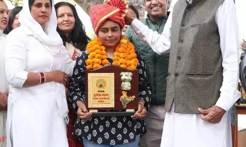 तमन्ना ने Hisar village की भारत की पहली बालिका सरपंच बनकर इतिहास रच दिया