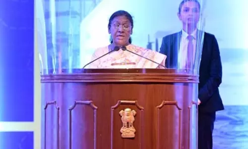 भारतीय नौसेना दिवस: राष्ट्रपति मुर्मू ने दी बधाई, कहा- भारतीय नौसेना अनुशासन, करुणा और जिम्मेदारी का प्रतीक है भारतीय नौसेना दिवस: राष्ट्रपति मुर्मू ने दी बधाई, कहा- भारतीय नौसेना अनुशासन, करुणा और जिम्मेदारी का प्रतीक है