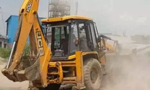 Haridwar: प्रशासन ने सरकारी भूमि को किया मुक्त, तीन अवैध निर्माण सील Haridwar: प्रशासन ने सरकारी भूमि को किया मुक्त, तीन अवैध निर्माण सील