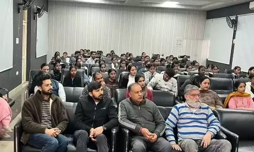 Kathua: जीडीसी कठुआ में आरबीआई की मदद से करियर जागरूकता Kathua: जीडीसी कठुआ में आरबीआई की मदद से करियर जागरूकता