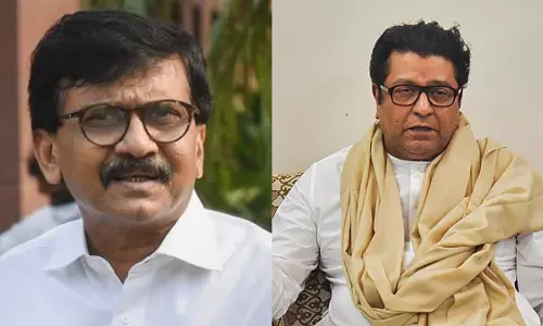 Mumbai: राज ठाकरे ने संजय राऊत से की बातचीत