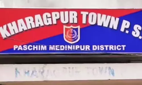 Kharagpur: खड़गपुर टाउन पुलिस ने अवैध गतिविधियों पर कार्रवाई की Kharagpur: खड़गपुर टाउन पुलिस ने अवैध गतिविधियों पर कार्रवाई की