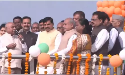 CM मोहन यादव ने भोपाल की बड़ी झील में शिकारा को हरी झंडी दिखाई