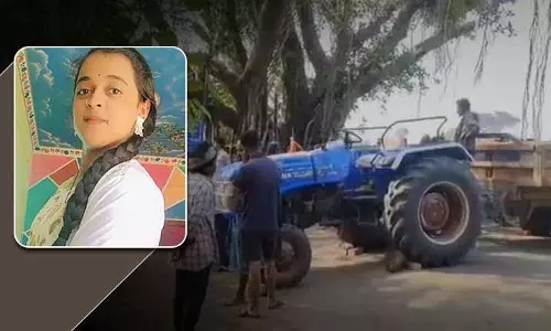 भद्रक में ट्रैक्टर से कुचलकर कॉलेज स्टूडेंट की मौत, NH-16 जाम