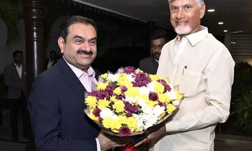 Gautam Adani ने सीएम चंद्रबाबू नायडू से मुलाकात की