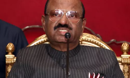 Bengal में सांप्रदायिक हिंसा पर केंद्र मूकदर्शक नहीं रहेगा: राज्यपाल बोस Bengal में सांप्रदायिक हिंसा पर केंद्र मूकदर्शक नहीं रहेगा: राज्यपाल बोस