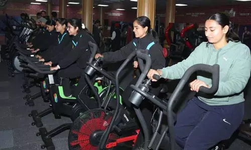 Agriculture University ने छात्राओं के लिए जिम सेशन शुरू किया