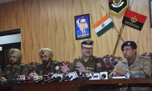 सोशल मीडिया पर भड़काऊ कंटेंट शेयर करने के आरोपी को Ludhiana में गिरफ्तार किया सोशल मीडिया पर भड़काऊ कंटेंट शेयर करने के आरोपी को Ludhiana में गिरफ्तार किया