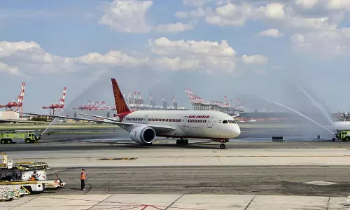 Air India ने जुलाई से बोइंग 787 विमानों में 3 तकनीकी गड़बड़ियों की सूचना दी: मंत्री Air India ने जुलाई से बोइंग 787 विमानों में 3 तकनीकी गड़बड़ियों की सूचना दी: मंत्री