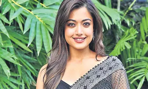 Rashmika ने शादी की खबर पर रिएक्शन दिया.. उन्होंने कमेंट किया कि वह बाद में बताएंगी