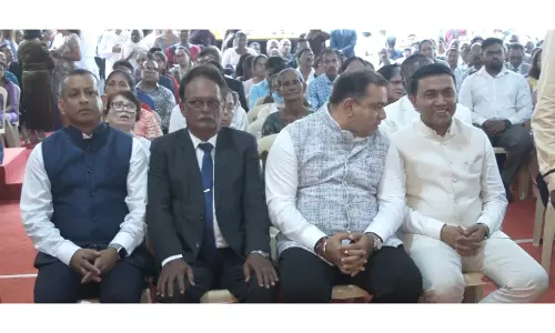 Goa के मुख्यमंत्री प्रमोद सावंत सेंट फ्रांसिस जेवियर के पर्व मास में शामिल हुए Goa के मुख्यमंत्री प्रमोद सावंत सेंट फ्रांसिस जेवियर के पर्व मास में शामिल हुए
