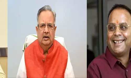 CM बदलने की खबर फेक, दिल्ली से लेकर छग तक कोई राजनीतिक हलचल नहीं CM बदलने की खबर फेक, दिल्ली से लेकर छग तक कोई राजनीतिक हलचल नहीं