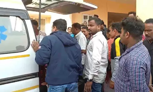 Odisha: शराब के पैसे ना देने पर नशे में बेटे ने मां को जला दिया