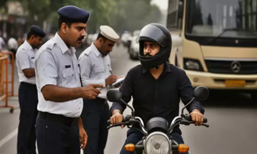 Jaipur कोर्ट ने ट्रैफिक नियम तोड़ने वालों पर सख्ती की