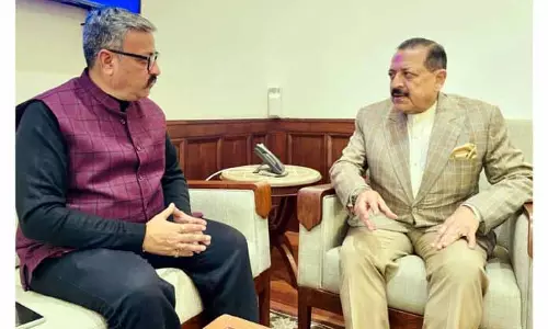जोरावर ने Dr. Jitendra से मुलाकात की, राजनीतिक और विकास संबंधी प्राथमिकताओं पर चर्चा की जोरावर ने Dr. Jitendra से मुलाकात की, राजनीतिक और विकास संबंधी प्राथमिकताओं पर चर्चा की