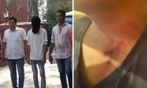 Mumbai में एक आदमी ने अपनी बेटी का गला काट दिया, उसे पत्नी के अफेयर का शक था Mumbai में एक आदमी ने अपनी बेटी का गला काट दिया, उसे पत्नी के अफेयर का शक था