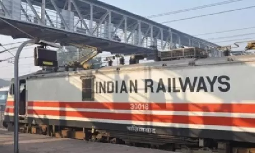 Railway ने काउंटर बुकिंग के लिए OTP वेरिफिकेशन शुरू किया Railway ने काउंटर बुकिंग के लिए OTP वेरिफिकेशन शुरू किया