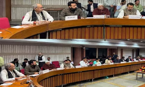 दिल्ली में तीन अहम विधेयकों पर संयुक्त समिति की बैठक में शामिल हुए सांसद बृजमोहन अग्रवाल