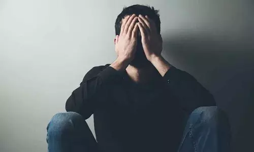 हमें Depression कैसे होता है, इसके कारण और लक्षण, खाने की चीज़ें हमें Depression कैसे होता है, इसके कारण और लक्षण, खाने की चीज़ें