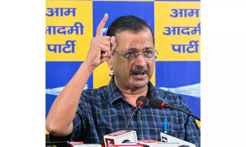 अरविंद केजरीवाल ने Mizoram के पूर्व राज्यपाल स्वराज कौशल के निधन पर शोक व्यक्त किया अरविंद केजरीवाल ने Mizoram के पूर्व राज्यपाल स्वराज कौशल के निधन पर शोक व्यक्त किया