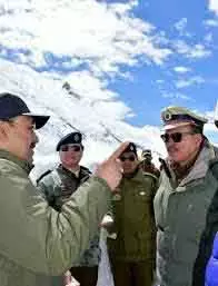SRINAGAR DC Sargent, SMC कमिश्नर ने सर्दियों की तैयारियों की समीक्षा की SRINAGAR DC Sargent, SMC कमिश्नर ने सर्दियों की तैयारियों की समीक्षा की