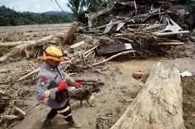 Indonesia, श्रीलंका और थाईलैंड में बाढ़ से 1,400 से ज़्यादा लोगों की मौत Indonesia, श्रीलंका और थाईलैंड में बाढ़ से 1,400 से ज़्यादा लोगों की मौत