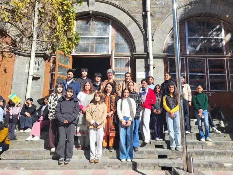 Japanese University के स्कॉलर्स ने नेचुरल फार्मिंग में दिलचस्पी दिखाई Japanese University के स्कॉलर्स ने नेचुरल फार्मिंग में दिलचस्पी दिखाई