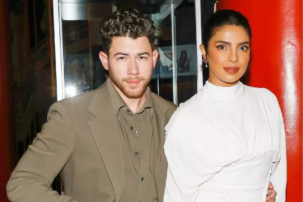 Priyanka Chopra ने पति निक जोनास की हॉलीवुड सफलता पर जताया गर्व Priyanka Chopra ने पति निक जोनास की हॉलीवुड सफलता पर जताया गर्व