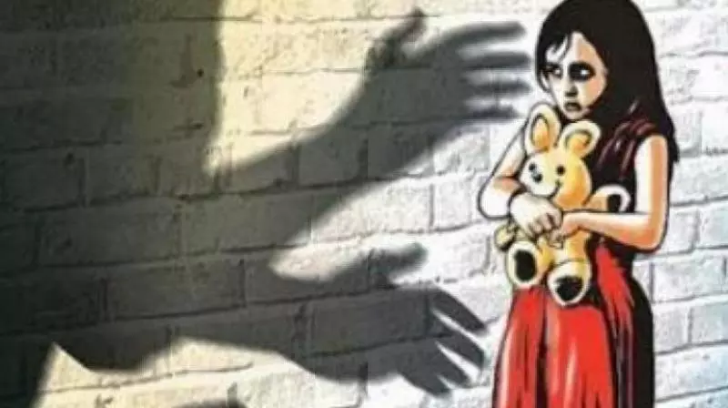 Andhra : कडप्पा पॉक्सो कोर्ट ने बलात्कारी को आजीवन कारावास की सजा सुनाई Andhra : कडप्पा पॉक्सो कोर्ट ने बलात्कारी को आजीवन कारावास की सजा सुनाई