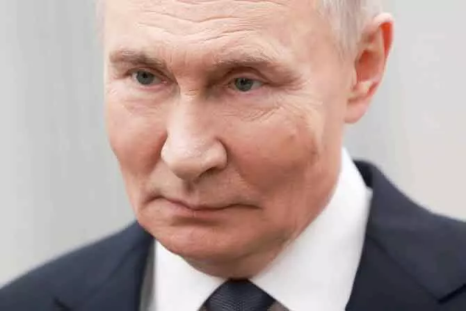 Ukraine और यूरोप का पुतिन पर आरोप: ‘शांति वार्ता में दिलचस्पी नहीं Ukraine और यूरोप का पुतिन पर आरोप: ‘शांति वार्ता में दिलचस्पी नहीं