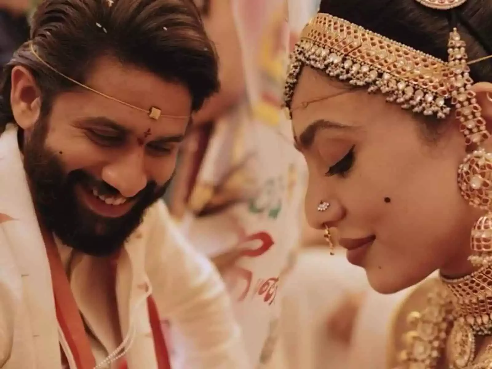 Naga Chaitanya और सोभिता धुलिपल्ला मना रहे हैं पहली वेडिंग एनिवर्सरी, शेयर किया प्यारा वीडियो Naga Chaitanya और सोभिता धुलिपल्ला मना रहे हैं पहली वेडिंग एनिवर्सरी, शेयर किया प्यारा वीडियो