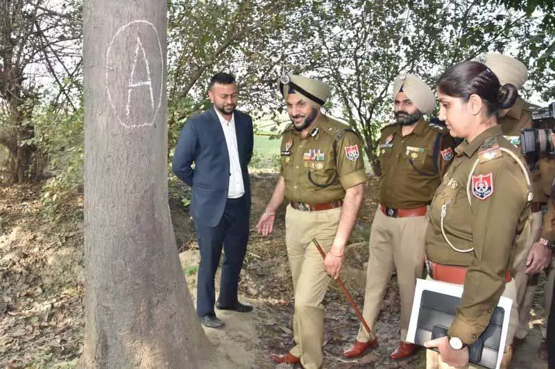 Amritsar: माखन सिंह मर्डर केस, वेरका बाईपास एनकाउंटर में शूटर घायल Amritsar: माखन सिंह मर्डर केस, वेरका बाईपास एनकाउंटर में शूटर घायल