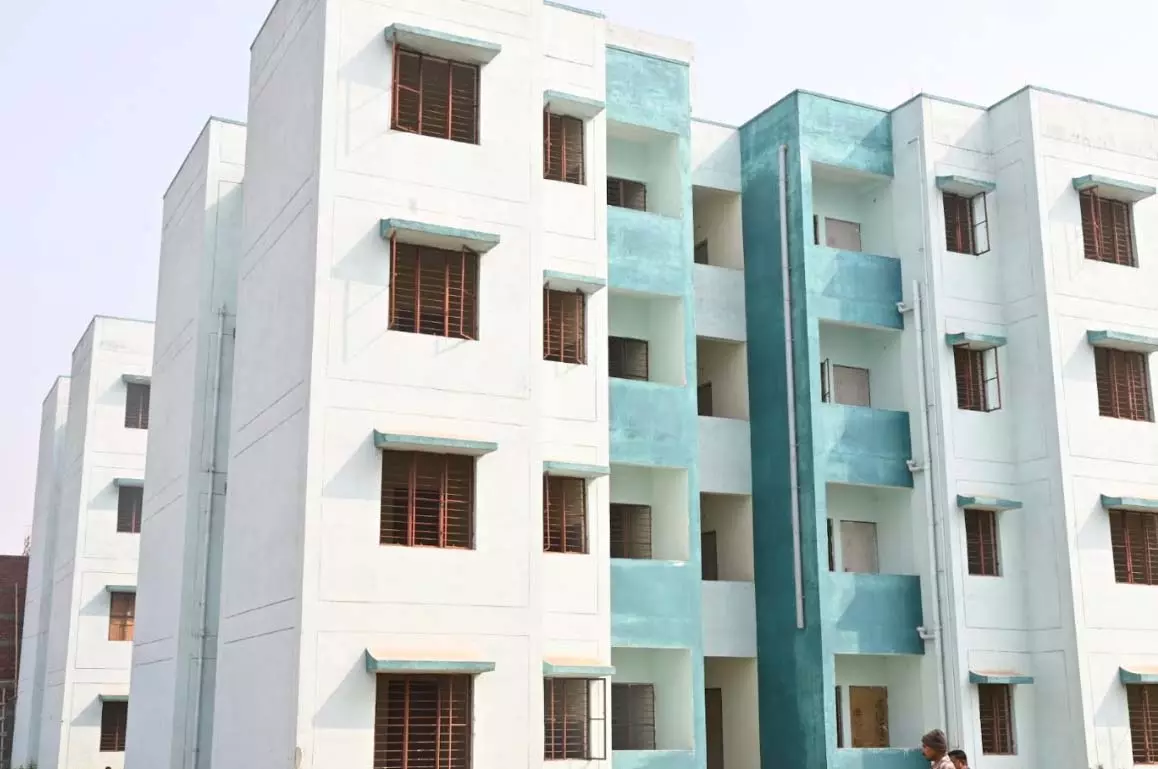 भिलाई में प्रधानमंत्री आवास योजना की लॉटरी 12 दिसंबर को भिलाई में प्रधानमंत्री आवास योजना की लॉटरी 12 दिसंबर को