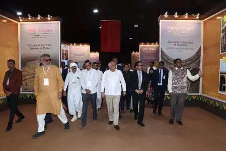 कच्छ के सफेद रण में खूबसूरत सनसेट, मुख्यमंत्री भूपेंद्र पटेल ने देखा शानदार नजारा कच्छ के सफेद रण में खूबसूरत सनसेट, मुख्यमंत्री भूपेंद्र पटेल ने देखा शानदार नजारा